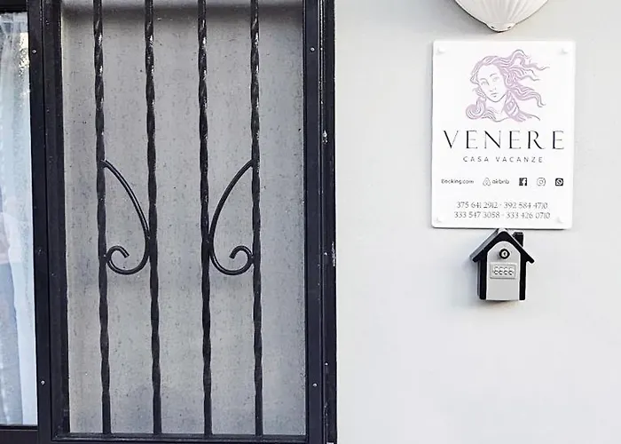 Vener - Сasa de vacaciones *